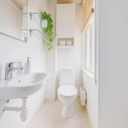 & Quiet By Bryggen - Norwegians Minimum Age 25 Apartament
